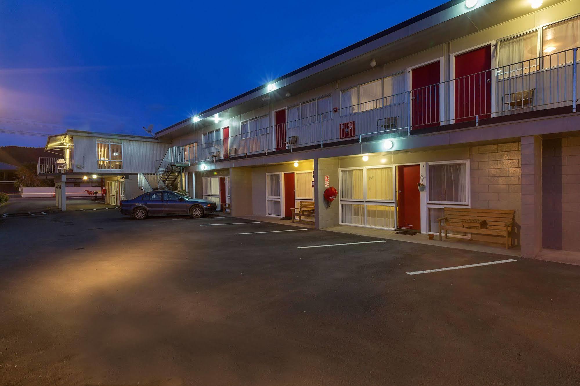 Continental Motel Whangarei Ngoại thất bức ảnh